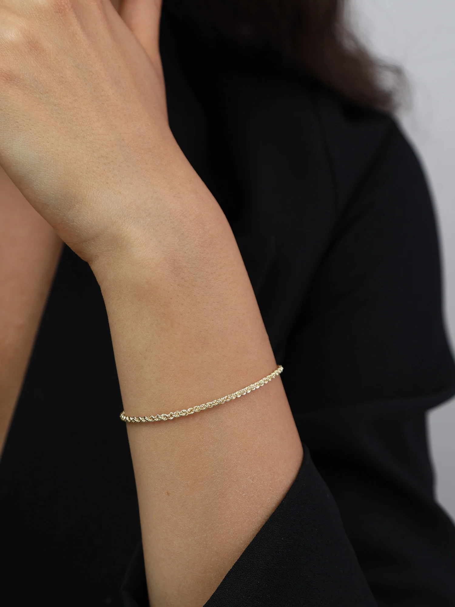 Pulseira delicada banhada a ouro - Image 3