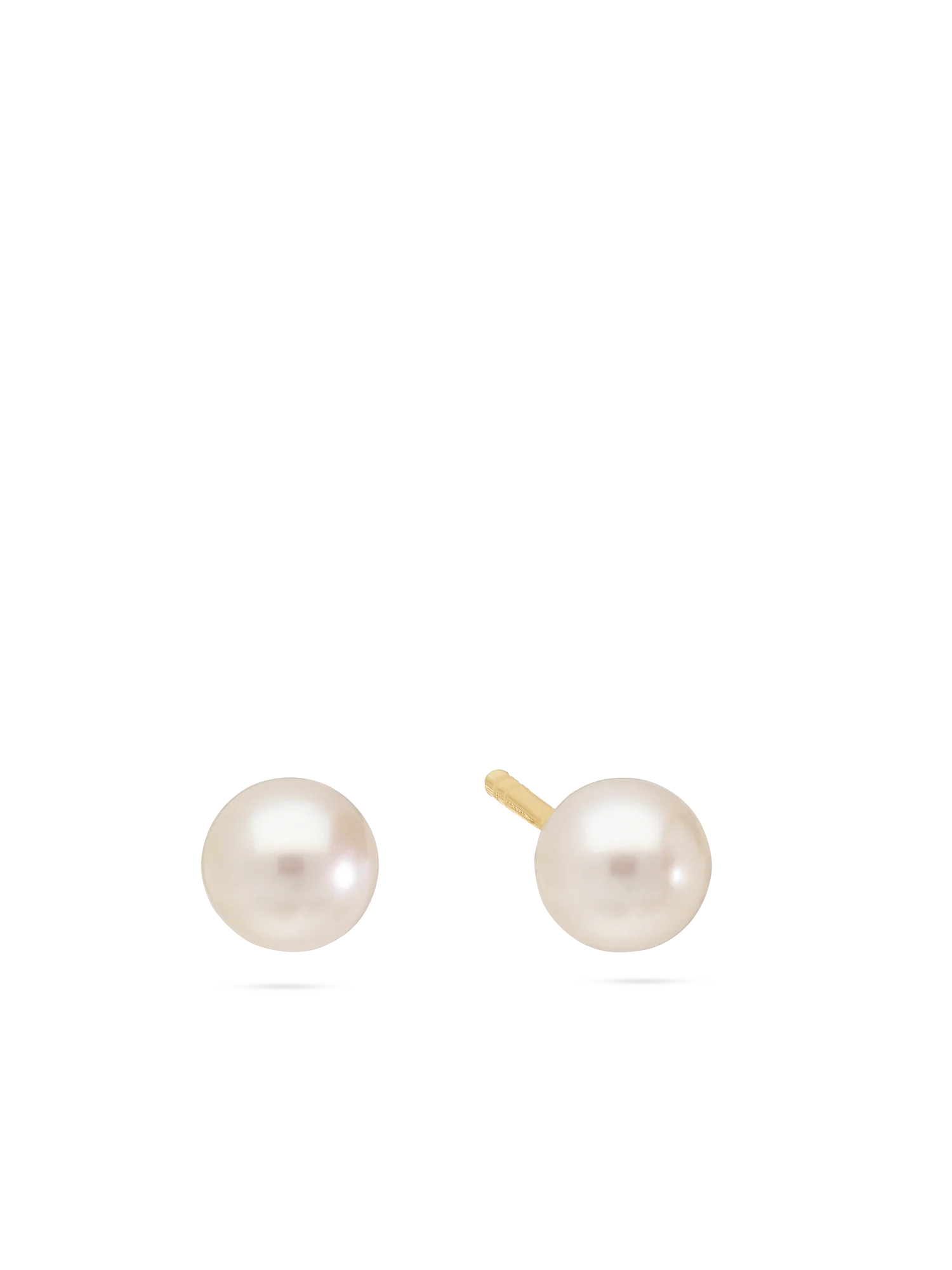 Brincos em ouro de 9k com pérolas