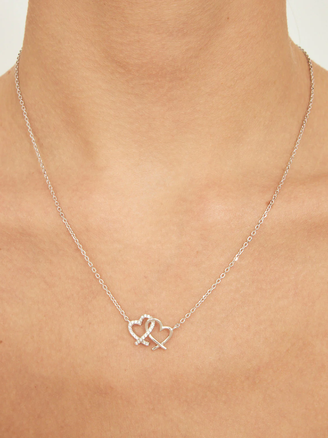 Fio com pendente corações em prata 925 com zircónias - Image 3
