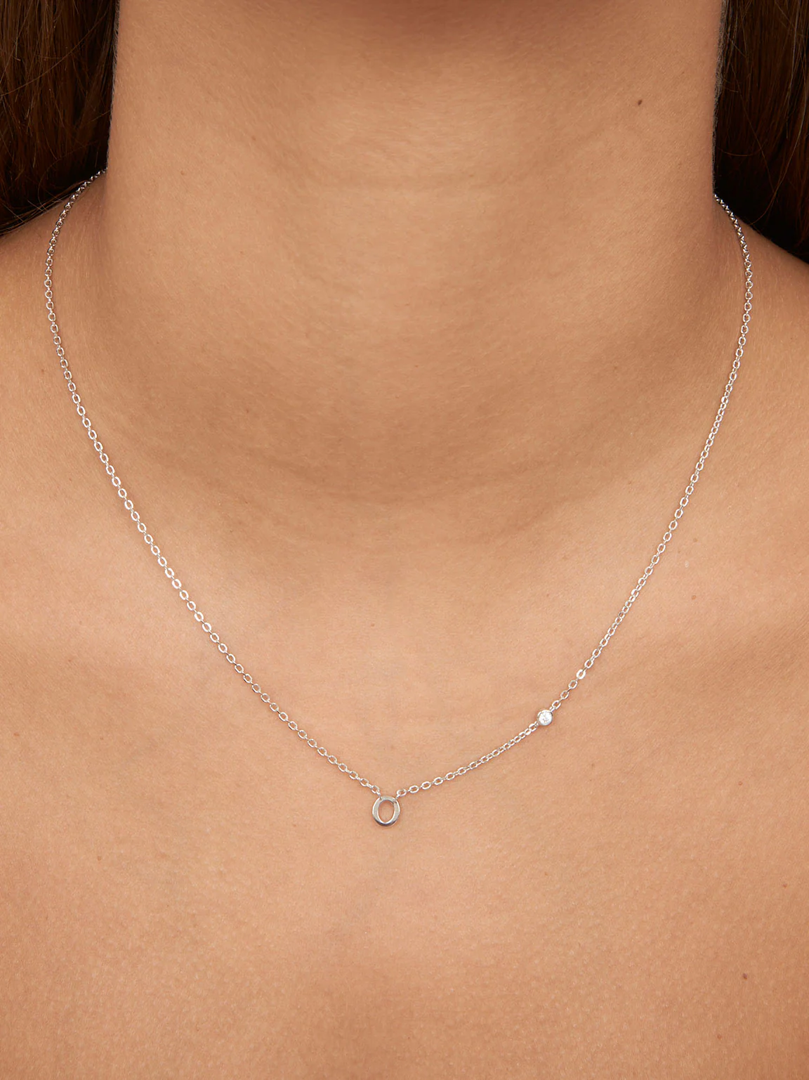 Fio com pendente "O" em prata 925 com zircónia - Image 2