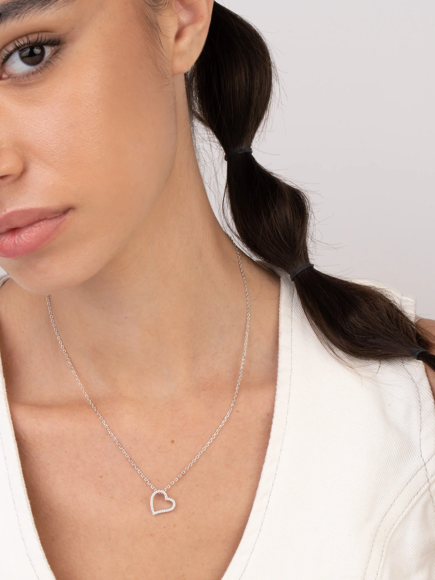 Fio com pendente coração em prata 925 com zircónias - Image 3