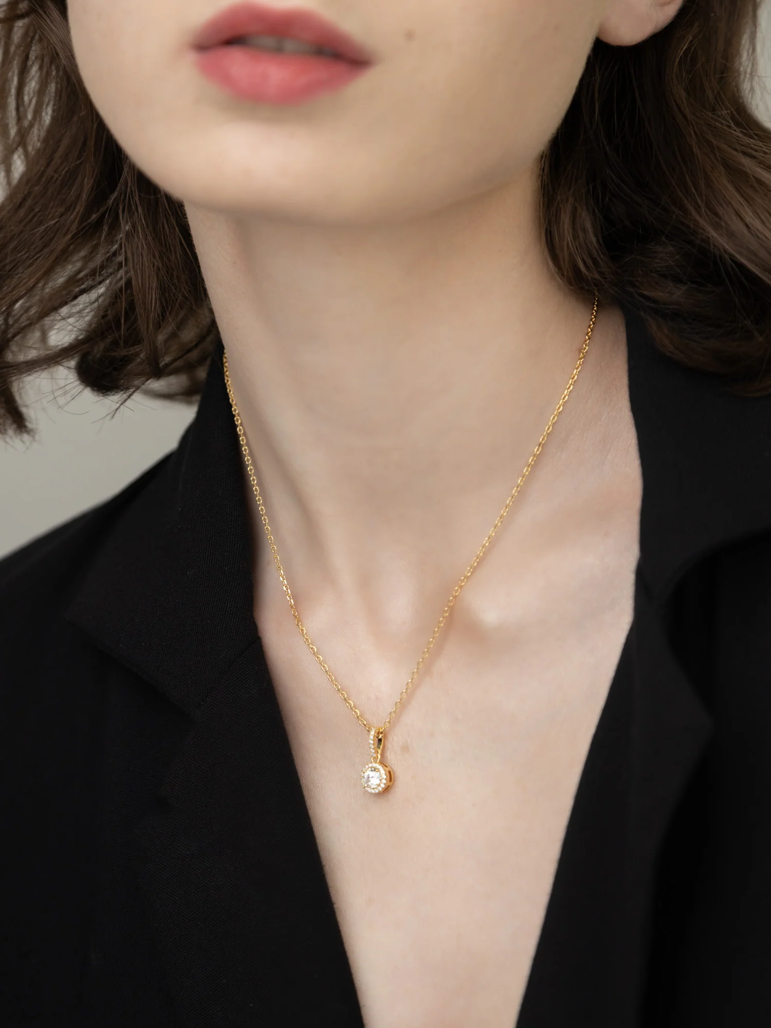 Fio com pendente banhado a ouro com zircónia - Image 2