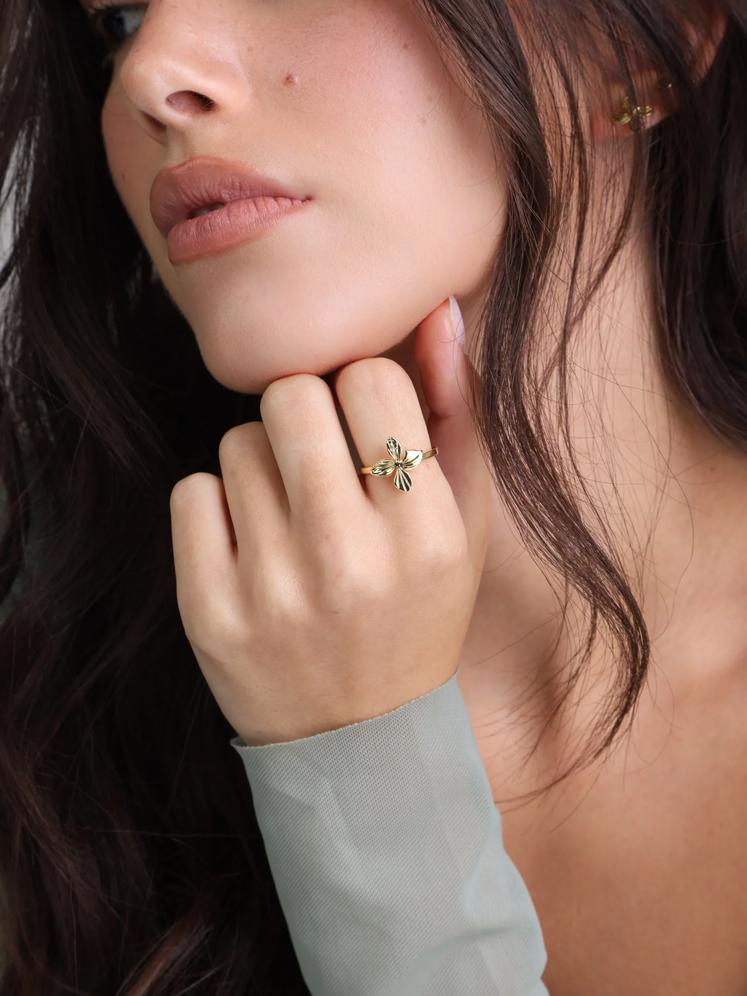 Anel flor banhado a ouro - Image 4